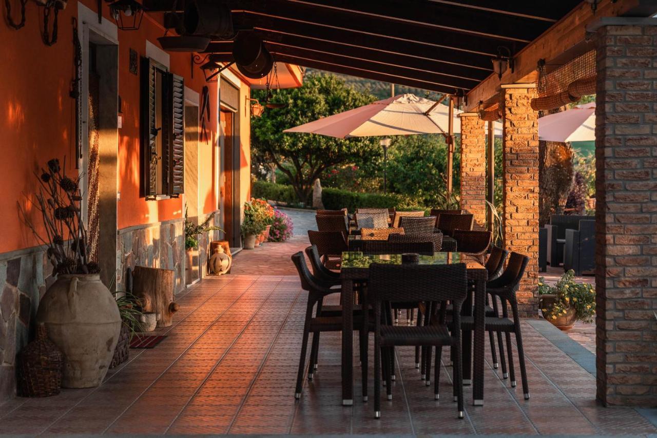 B&B La Mortella Albanella Exterior photo