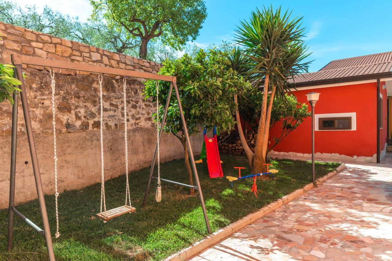 B&B La Mortella Albanella Exterior photo