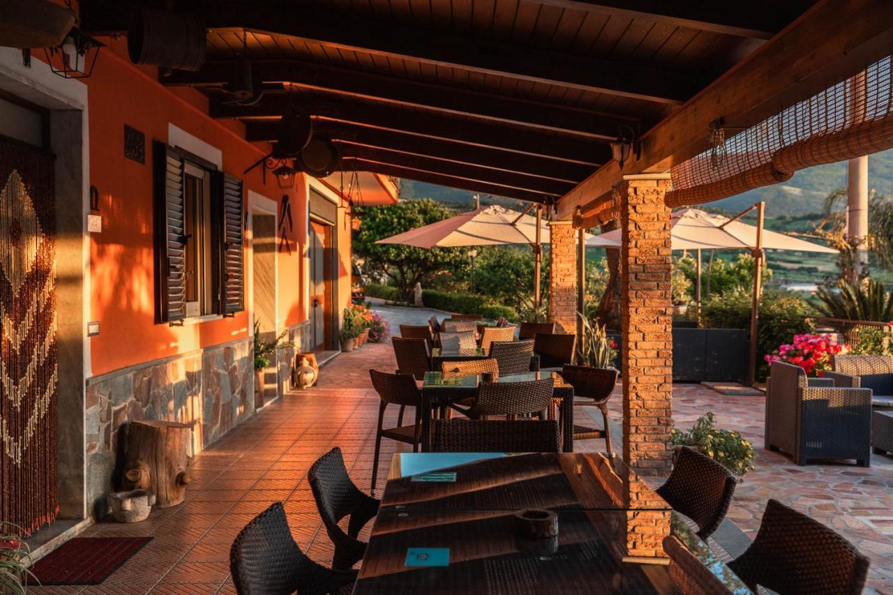 B&B La Mortella Albanella Exterior photo